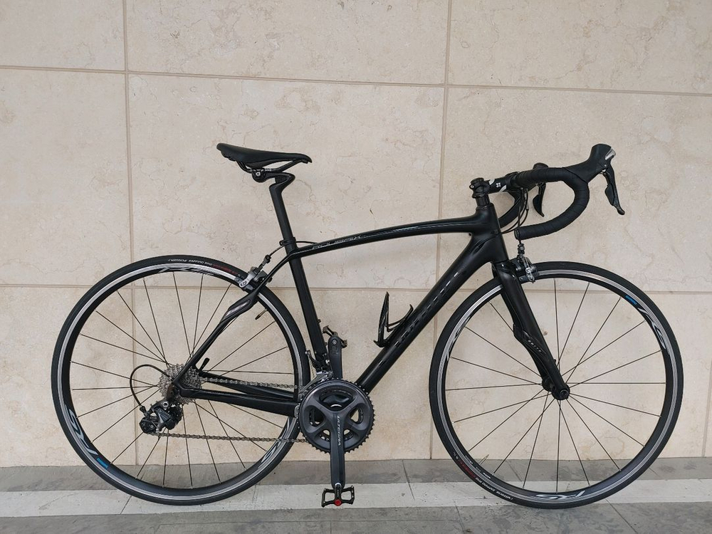 상태 좋은 15년 스페셜라이즈드 에스웍스 루베sl4 풀 울테그라 카본 로드자전거 52사이즈 팔아요. 이미지