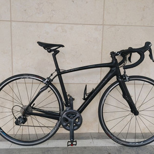 상태 좋은 15년 스페셜라이즈드 에스웍스 루베sl4 풀 울테그라 카본 로드자전거 52사이즈 팔아요. 이미지