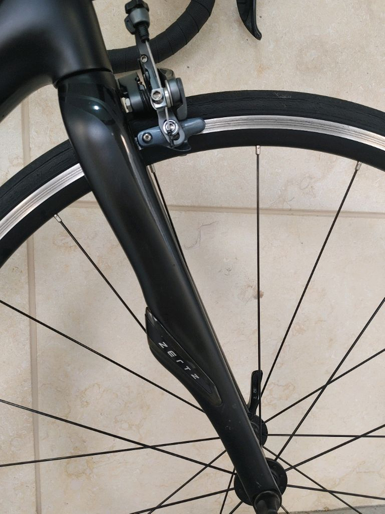 상태 좋은 15년 스페셜라이즈드 에스웍스 루베sl4 풀 울테그라 카본 로드자전거 52사이즈 팔아요. 이미지