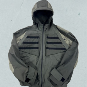 언더마이카 X STU 고르크 밀리터리 자켓 문나이트