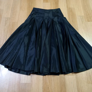 꼼데 가르송 Junya Watanabe 준야 와타나베 플리트드 주름 스커트 이미지