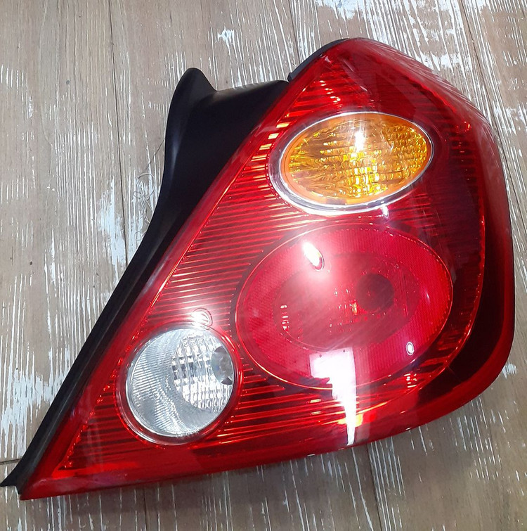 뉴sm5 후미등 좌•우 한쌍 이미지