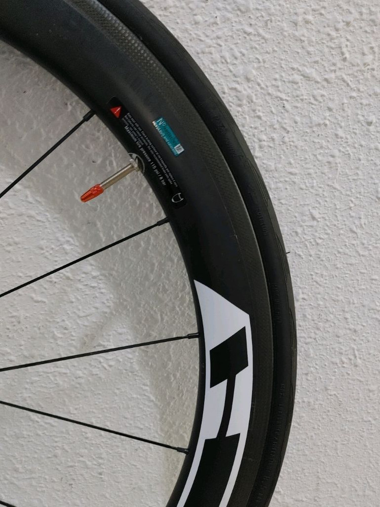 컨디션상급))) 비젼(VISION) 메트론 클린쳐 림브 카본휠셋 + 카본패드 팝니다.(헤드데칼) (60만원)--3