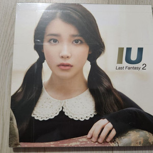 아이유(IU) - Last Fantasy 2집 앨범 (미개봉)