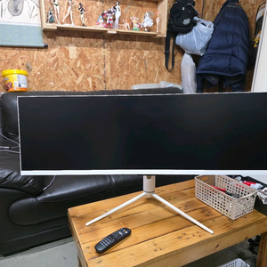 한성 43인치 울트라와이드 게이밍 모니터