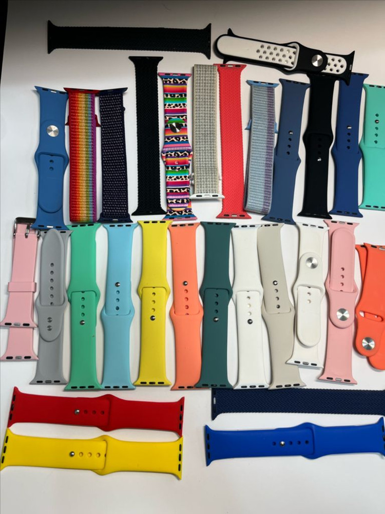 에플워치4 40mm + 밴드30개--3