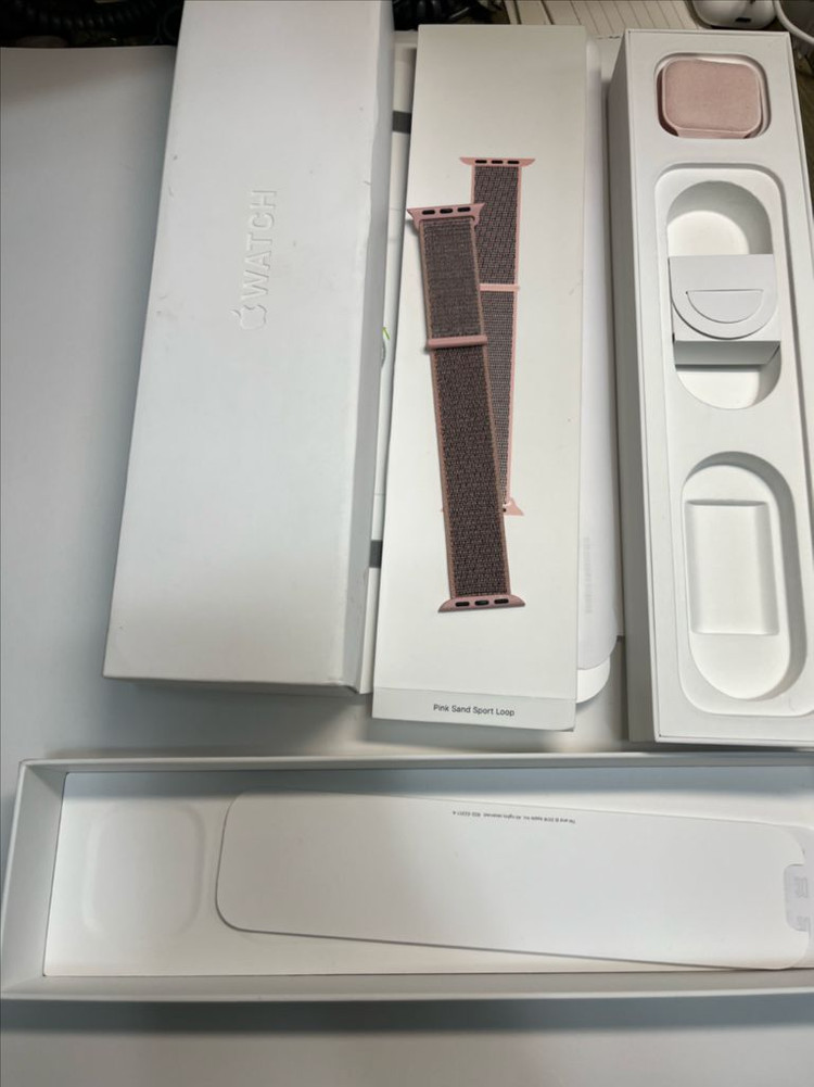 에플워치4 40mm + 밴드30개--4