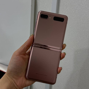 무잔상)갤럭시Z플립 5G 브론즈 256GB Y1528 이미지