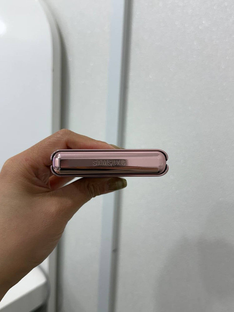 무잔상)갤럭시Z플립 5G 브론즈 256GB Y1528 이미지