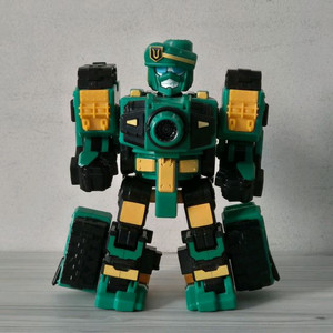 또봇V 탱크도리