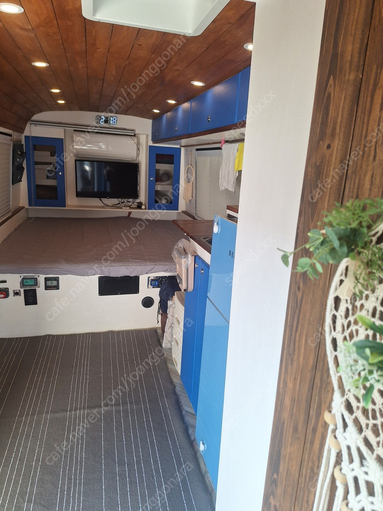 카운티 캠핑카 2010년 인산철800A 판매 이미지