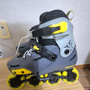 롤러블레이드 APEX 인라인 스케이트 235~255 이미지
