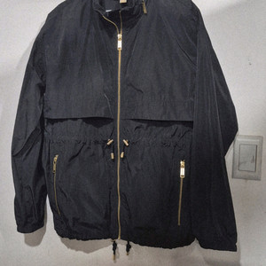 마이클코어스 블랙 바람막이 자켓