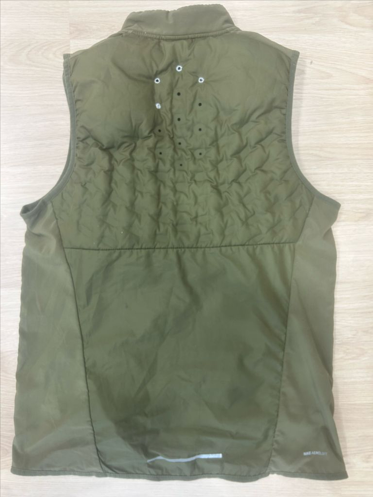 나이키 에어로프트 조끼 이미지