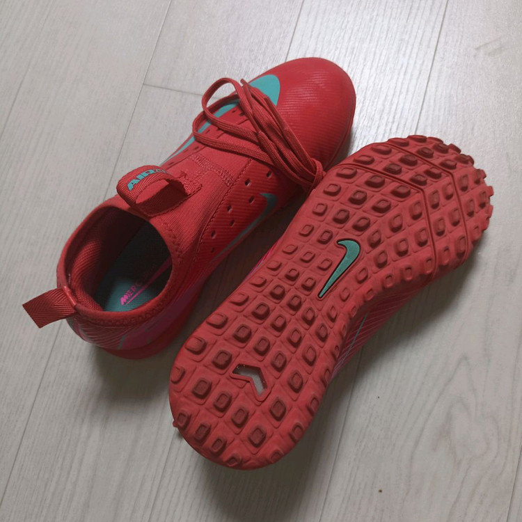 나이키 풋살화 220--2