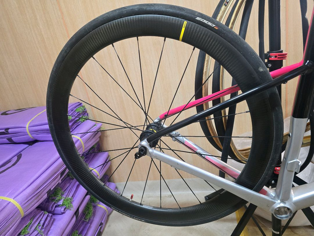 마빅 코스믹 sl 45 시마노바디 팝니다.--2