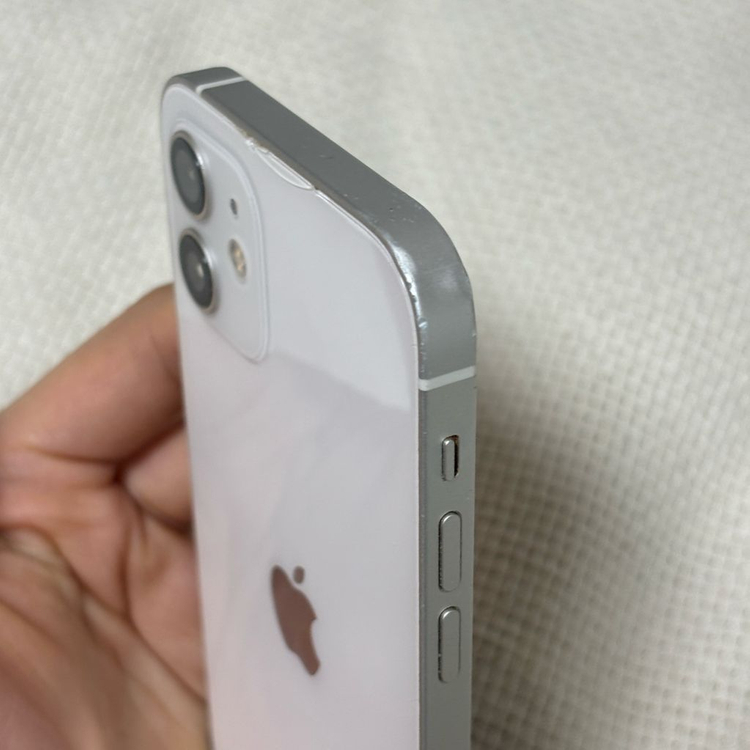 아이폰12 128GB 화이트 / 액정 깨짐 없음 이미지