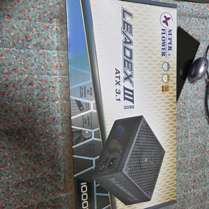 슈퍼플라워 1000W 골드파워 미개봉 새상품 판매