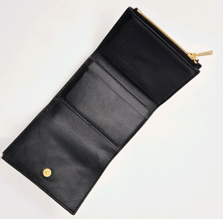 [중고명품셀렉트]보테가베네타 3단 반지갑 블랙 금장 지퍼 지갑 이미지