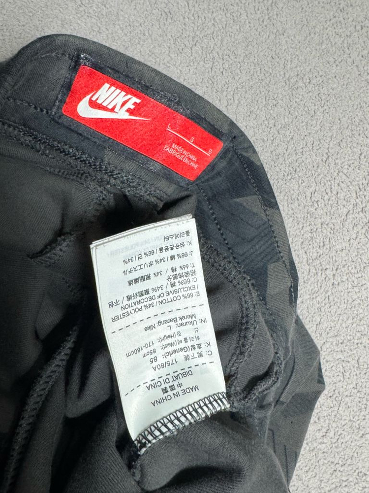 L 나이키 테크팩 블랙 후드집업 / 테크팩 카모플라쥬 팬츠--6