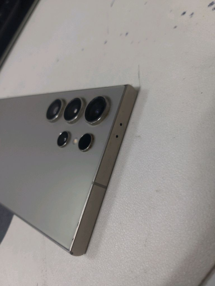 갤럭시S24울트라 256기가 As기간많아요--3