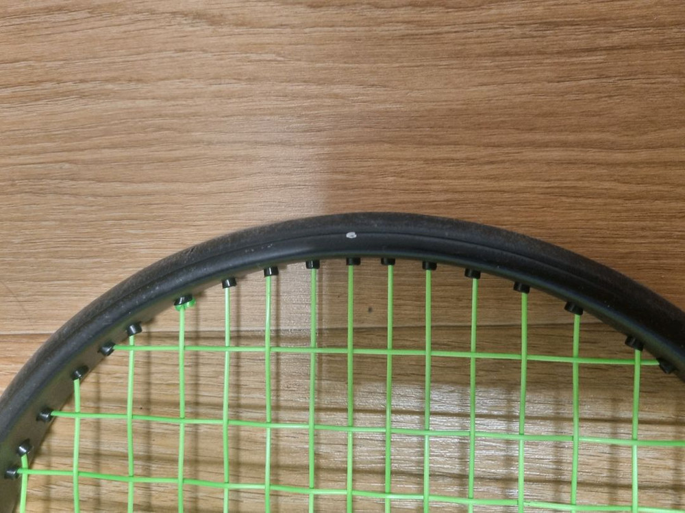 윌슨 블레이드 v8 테니스라켓 이미지