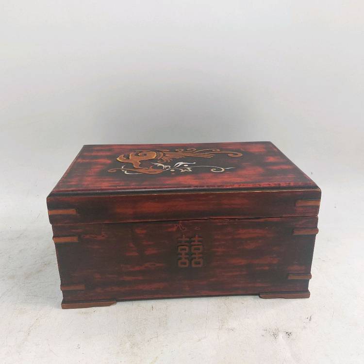 옛날 옻칠함. 고가구 - 민속품 . 자개함. 근대사 이미지