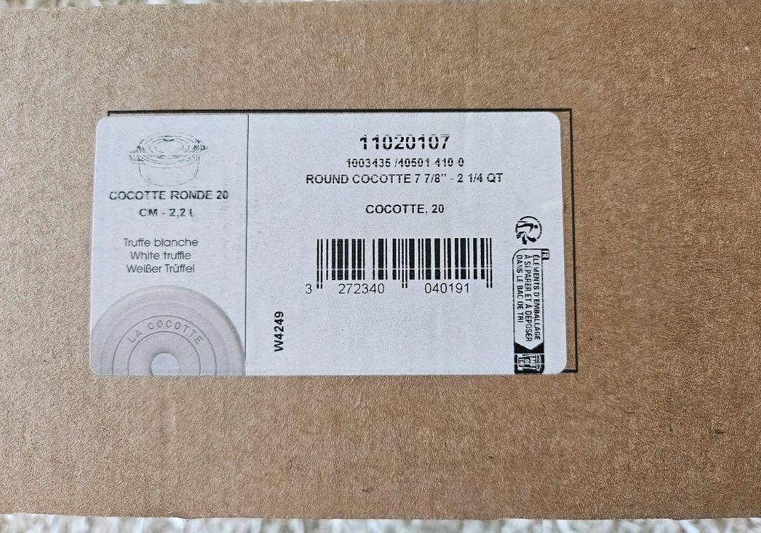 ST1020107 스타우브 원형 꼬꼬떼 화이트 트러플 20cm--2