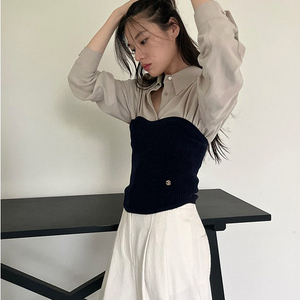 RRACE 니트 뷔스티에