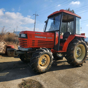 대동 신형 트랙터 이미지