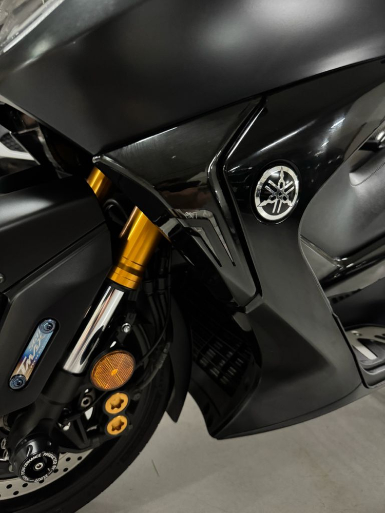 민트급 17년식 티맥스dx 11500키로 팝니다 이미지