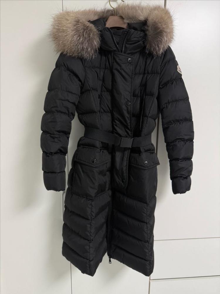 몽클레어 클로에 폭스퍼 롱패딩 이미지