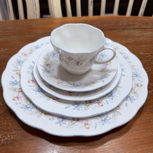 영국 앤틱 퀸즈 클레어 빈티지 커피잔/찻잔 5pcs 세트 이미지