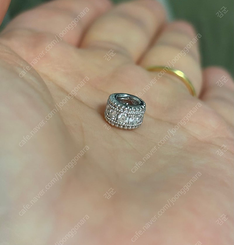 [새제품] 14k 원통 펜던트 랩다이아 화이트골드 이미지