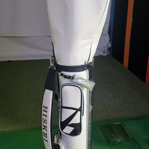 히스케이 스탠드 하프백 화이트