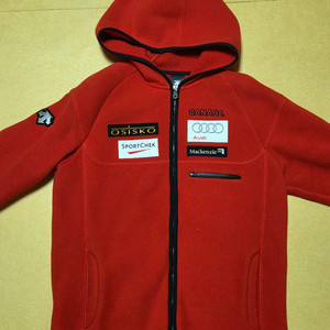 데상트 후리스 L