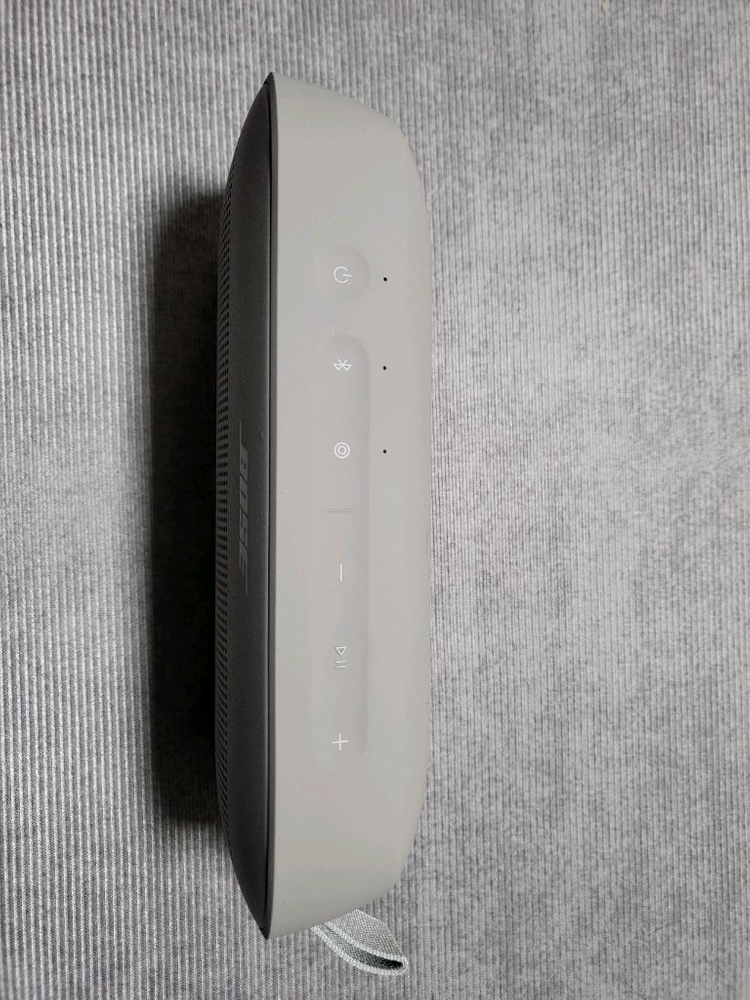 보스 사운드 플렉스 2 정품 블루투스 스피커--1