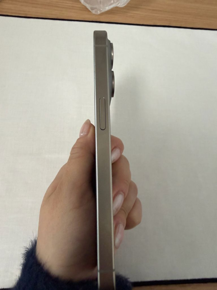 아이폰15pro 256g 내추럴티타늄(배터리효율 87%)--6