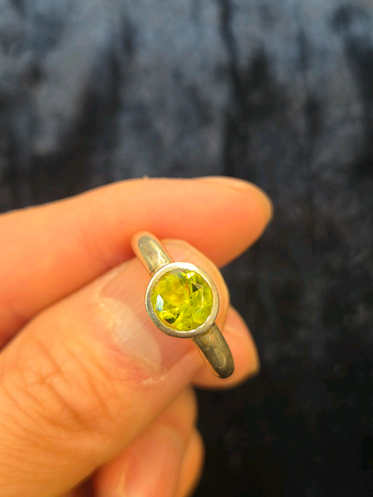 페리도트 은반지 이미지