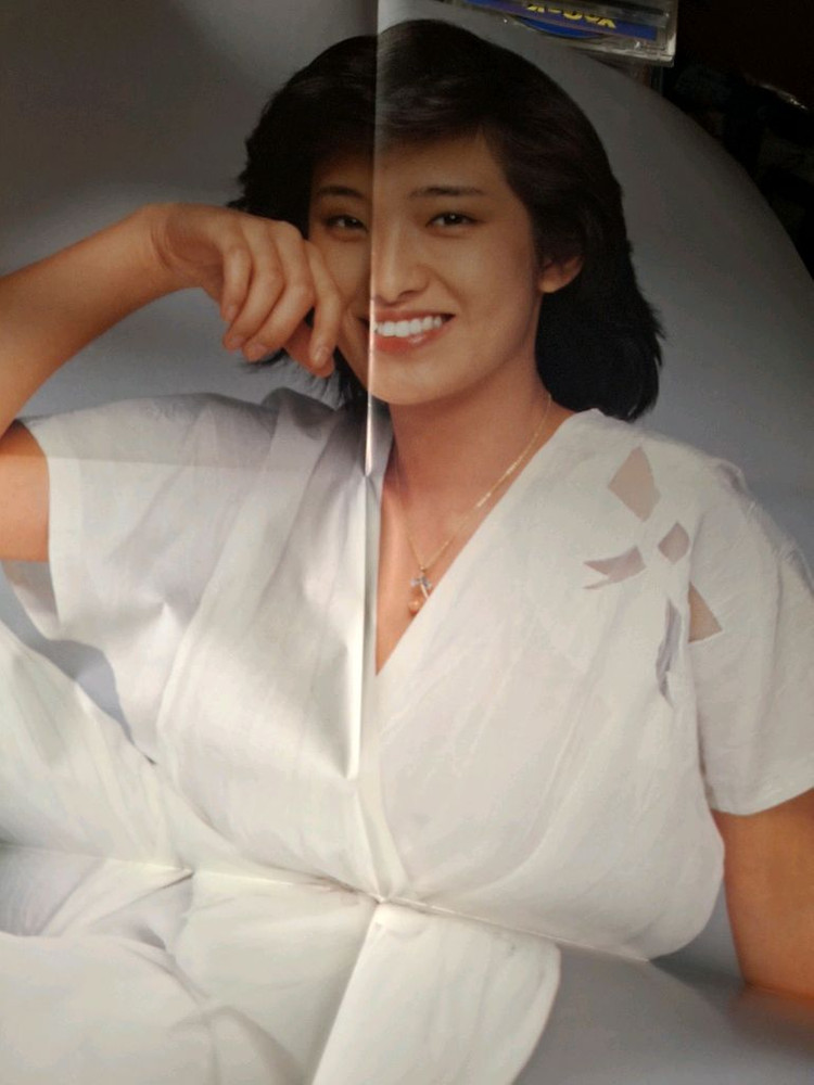 야마구치 모모에 베스트 엘피 LP - 대형포스터 수록--6