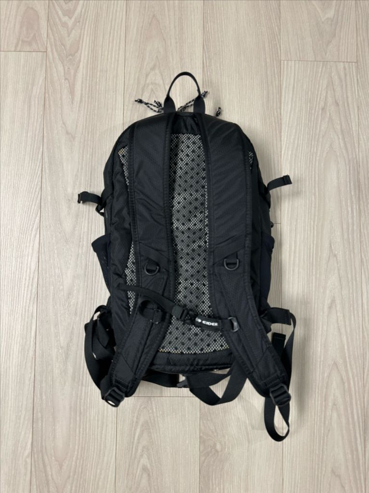 아이더 KUP 15 등산 배낭 쿠프15 블랙 새상품--2