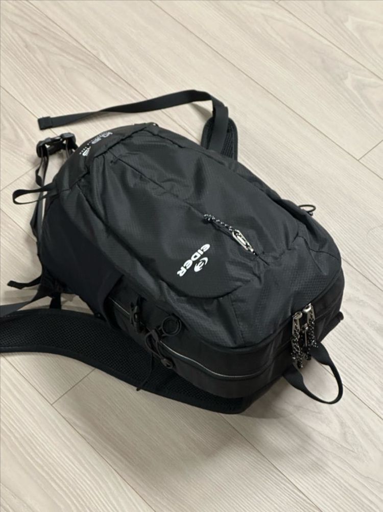 아이더 KUP 15 등산 배낭 쿠프15 블랙 새상품--3