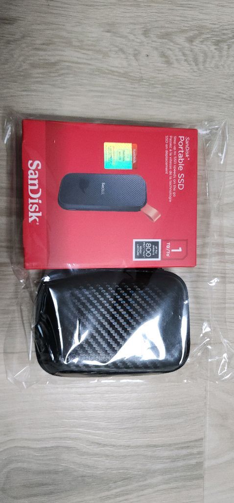 (미개봉) 샌디스크 정품 외장 SSD 포터블 1테라 E30 1TB 대용량 휴대용 메모리--1