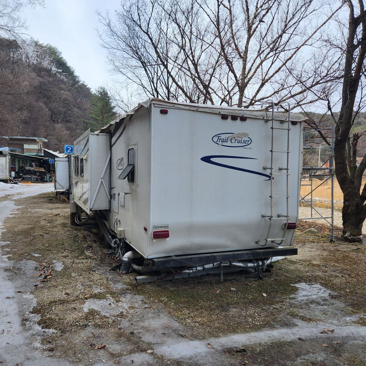 정박형카라반 중고카라반 10m급 팝니다--1