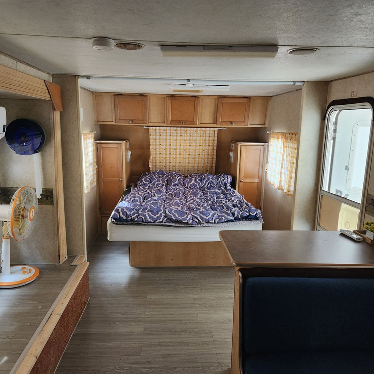 정박형카라반 중고카라반 10m급 팝니다--2