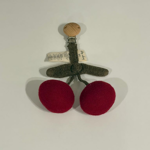 콩제슬래드 체리딸랑이 우드클립 (반포)