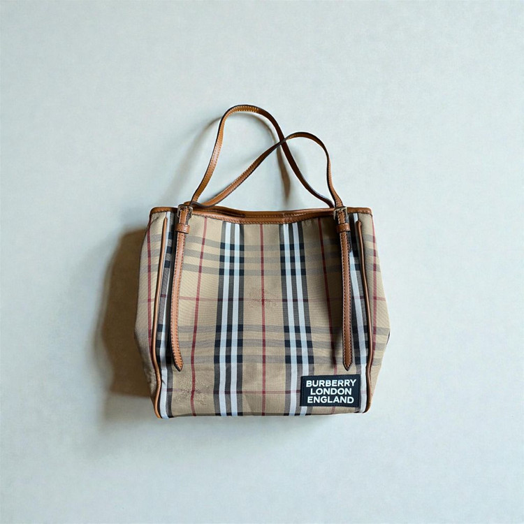 버버리 로고 캔터베리 숄더백 (배송비포함)--3