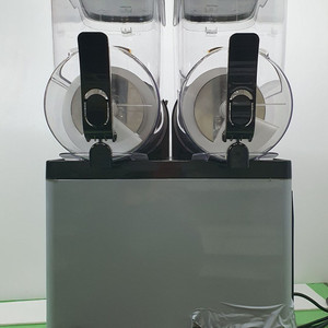 슬러시머신 새상품 판매합니다.