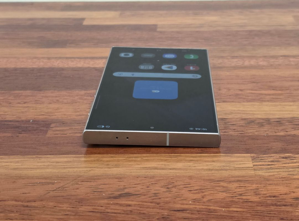 삼성 갤럭시S24 울트라 256GB 그레이(실버) 무잔상 공기계 중고폰 이미지