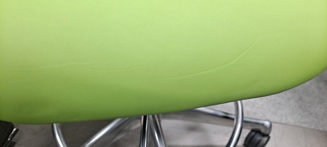 휴먼스케일 새들 스툴 의자 (Humanscale Saddle Stool Chair, 녹색) 이미지